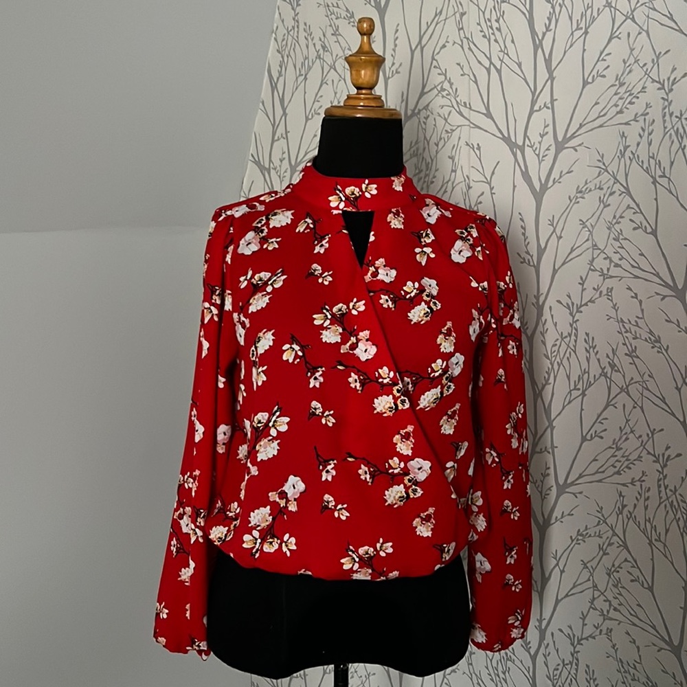 Floral Mock Neck Blouse